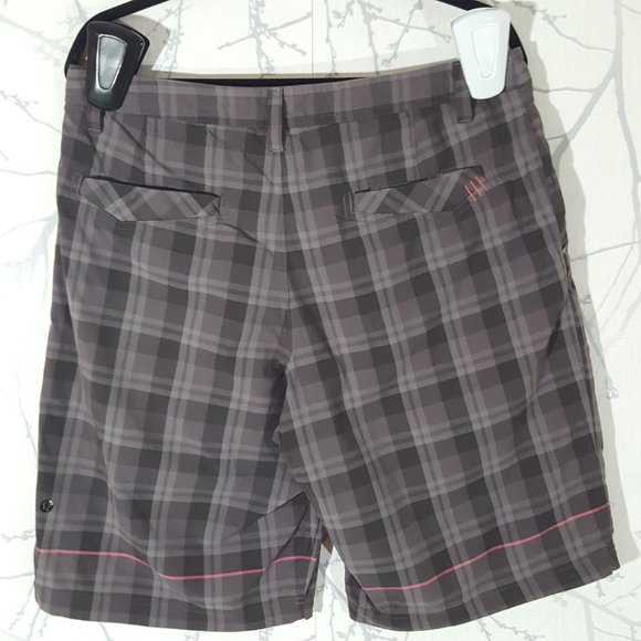 Lululemon Brown Checks Kahuna Chino Shorts - Picture 2 of 3